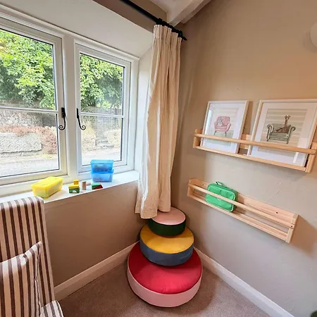 Tatil Evi Cosy Sleeps 10 Acre Playroom Pets Knaresborough