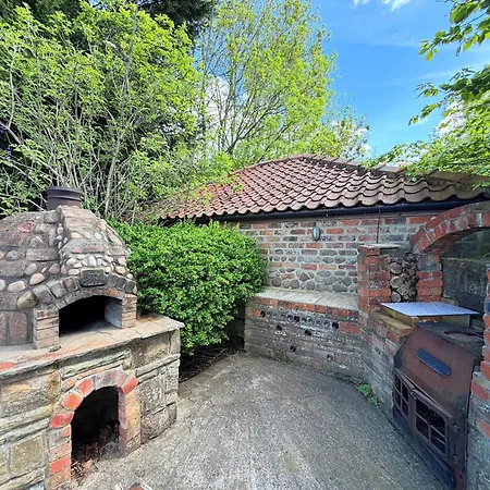 Tatil Evi Cosy Sleeps 10 Acre Playroom Pets