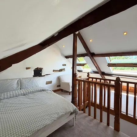 Cosy Sleeps 10 Acre Playroom Pets * Knaresborough